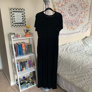 Black Maxi Dress with pockets